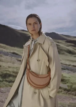 Polène Numéro Dix< Crossbody